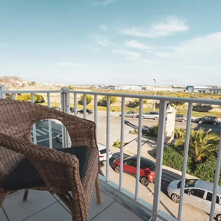 13 - Great Location Peniche