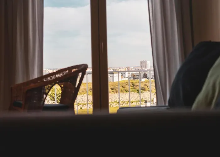 13 - Great Location بينيش